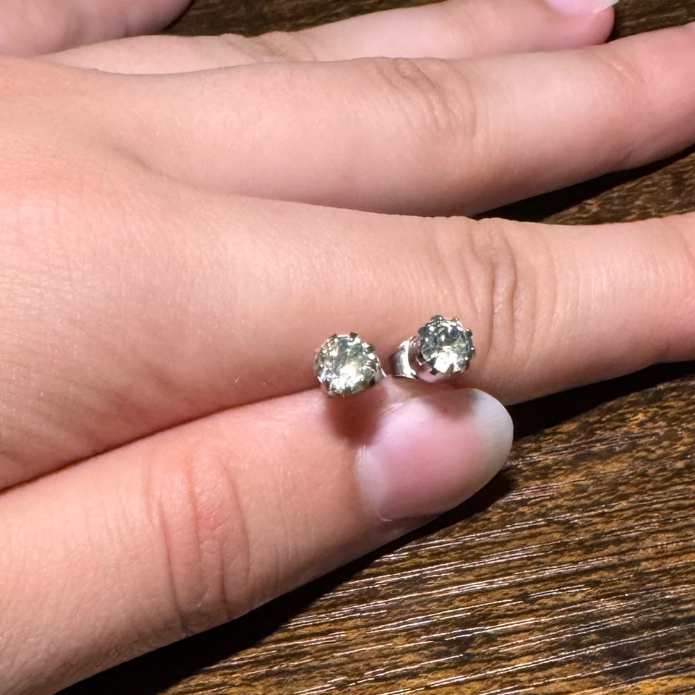 Sparkling Silver Round Stone Earrings
